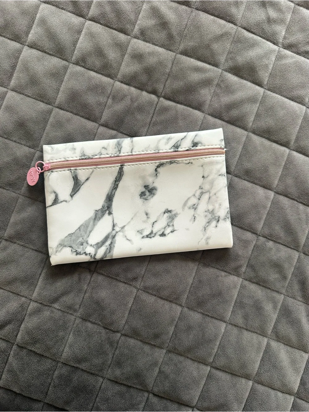 New! Ipsy Marble Print Cosmetic bag